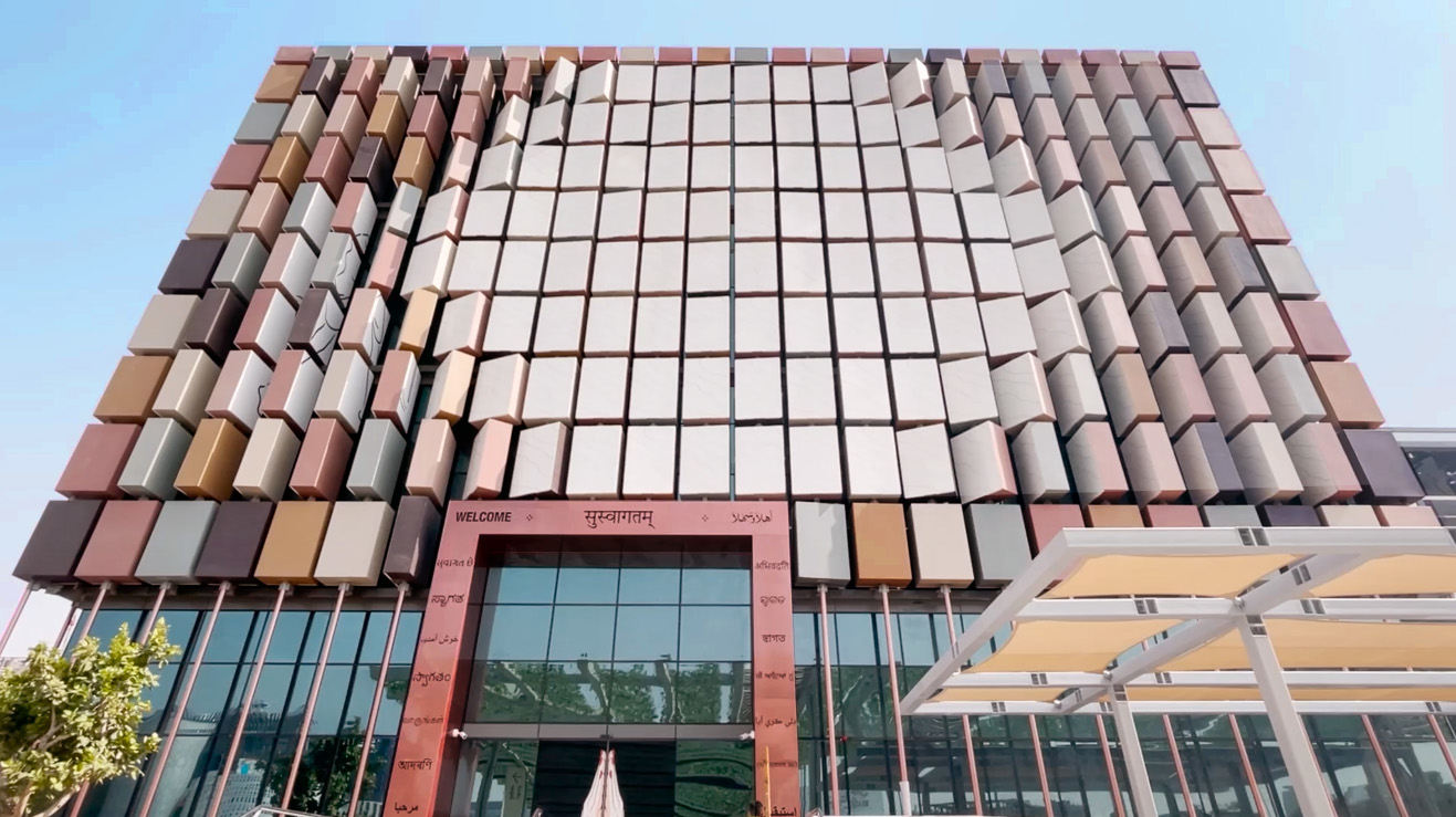 A Facade That Narrates Stories of a Transforming India India