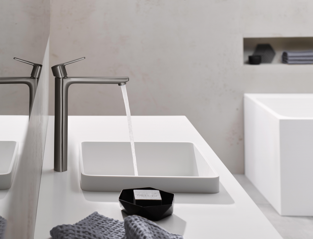 GROHE unveils Lineare faucets A style that makes a clear statement
