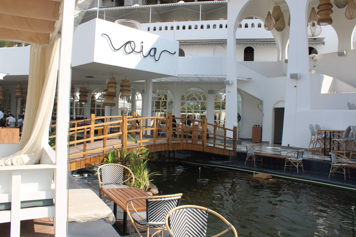 Embark on a Greek sensory journey at Oia, Bangalore's chic new bar by Chromed Design Studio