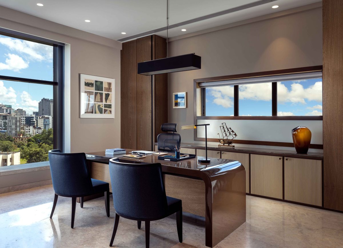 Expert advice: Tips to create an office with a contemporary interior ...