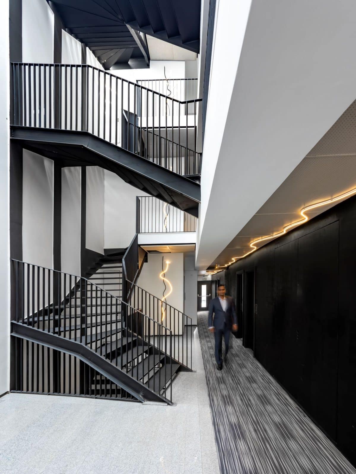 Justa Nuo: A modern urban retreat by Architecture Disciple for jüSTa ...