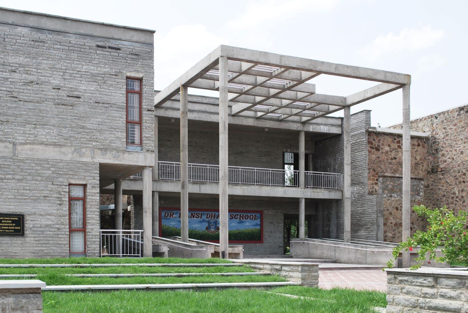 Dr Bansi Dhar Shriram School by Basics Architects